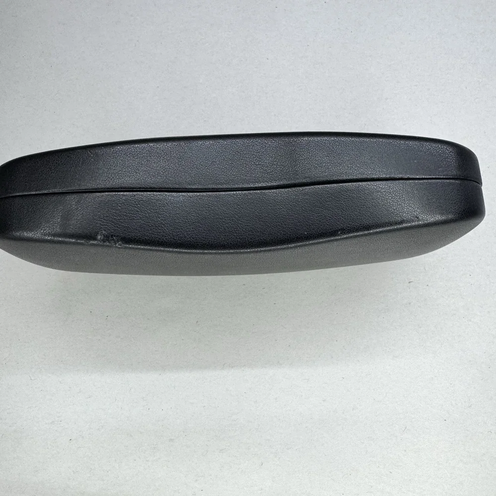 Ray-Ban New Authentic Black Hard Clamshell Eyeglasses / Sunglasses Case